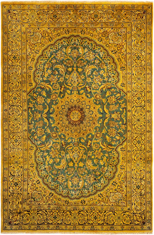 Detail image of 6' 4 x 9' 9 Nain Wool Rug