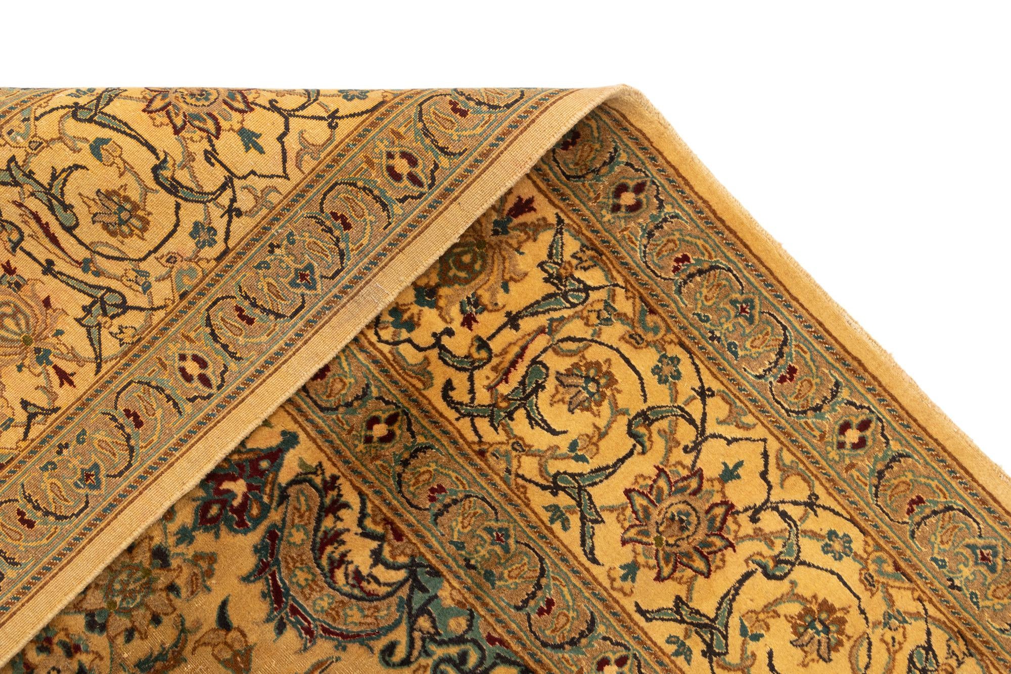 9' 7 x 12' 10 Nain Wool Rug
