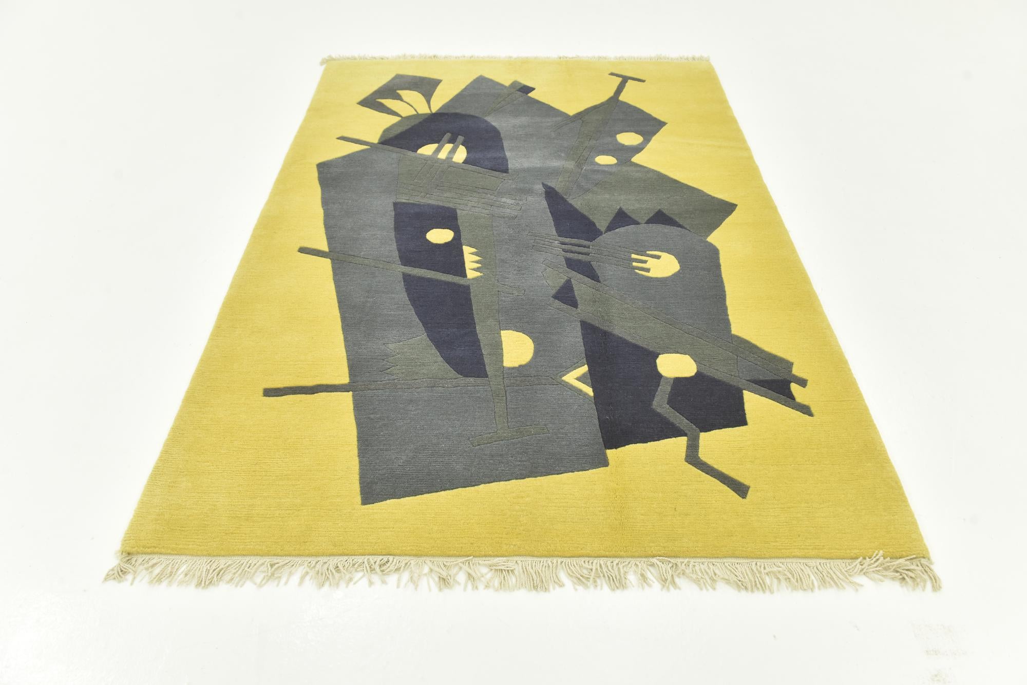 4' 8 x 6' 8 Hand Knotted Nepal Wool Rug
