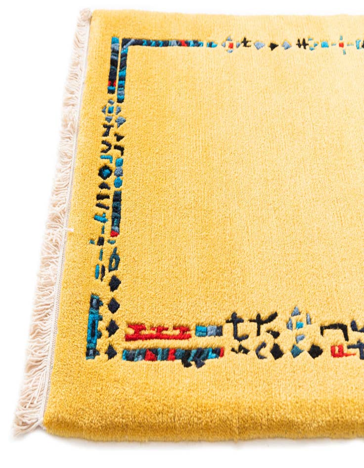 Detail image of 2' 5 x 4' 6  Hand Knotted Nepal Wool Rug