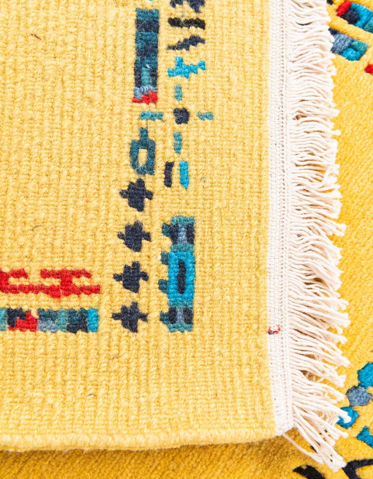 Detail image of 2' 5 x 4' 6  Hand Knotted Nepal Wool Rug