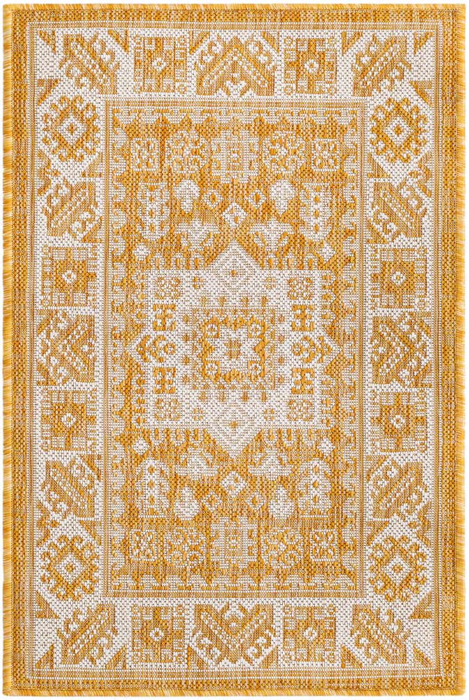 2' x 3' Easy-Clean Aztec Indoor / Outdoor Rug