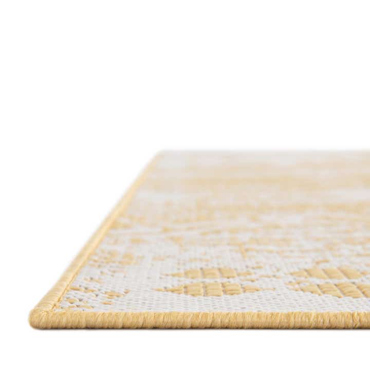 7' 10 x 10' Easy-Clean Bohemian Indoor / Outdoor Rug