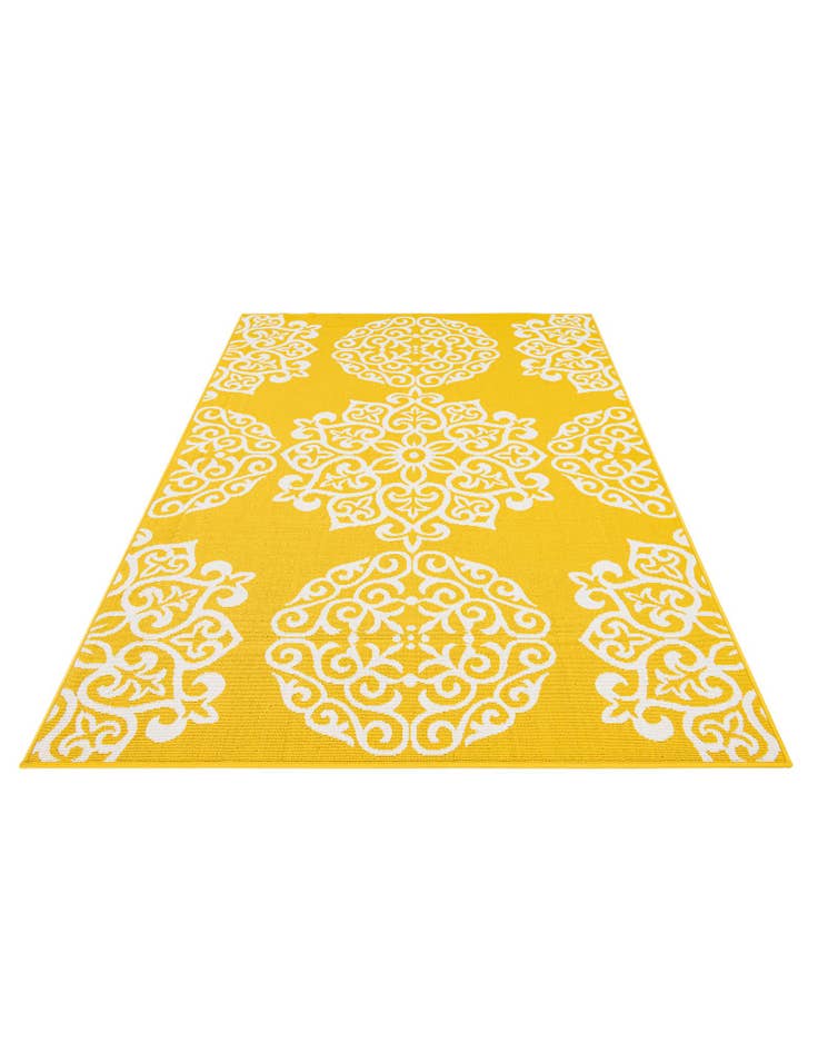 Detail image of 5' 3 x 7' 8 Easy-Clean Botanical Indoor / Outdoor Rug