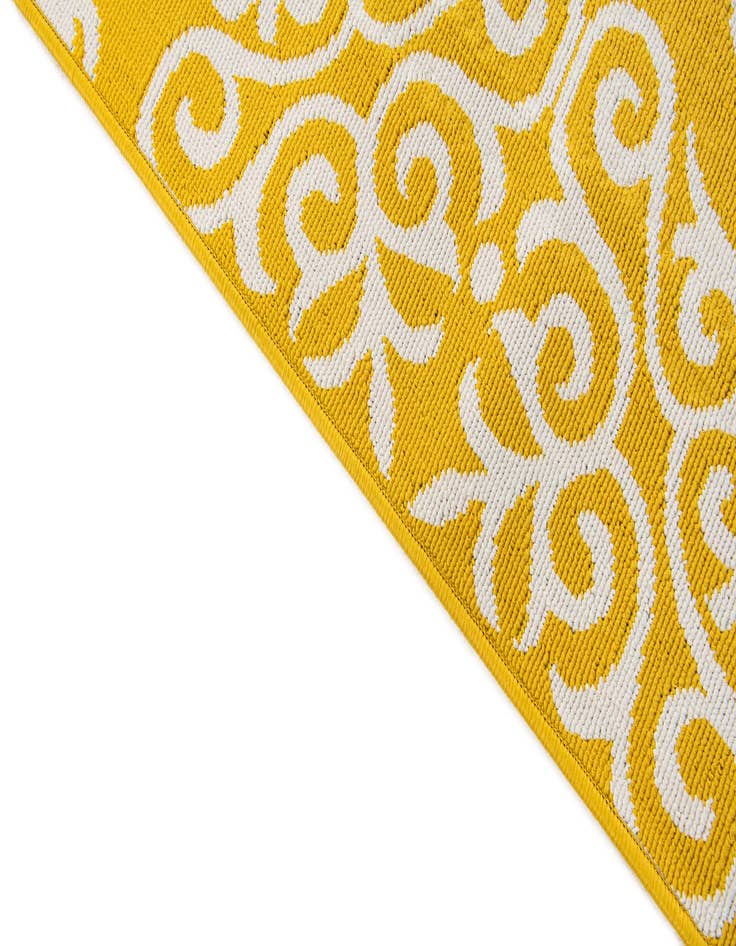 Detail image of 5' 3 x 7' 8 Easy-Clean Botanical Indoor / Outdoor Rug