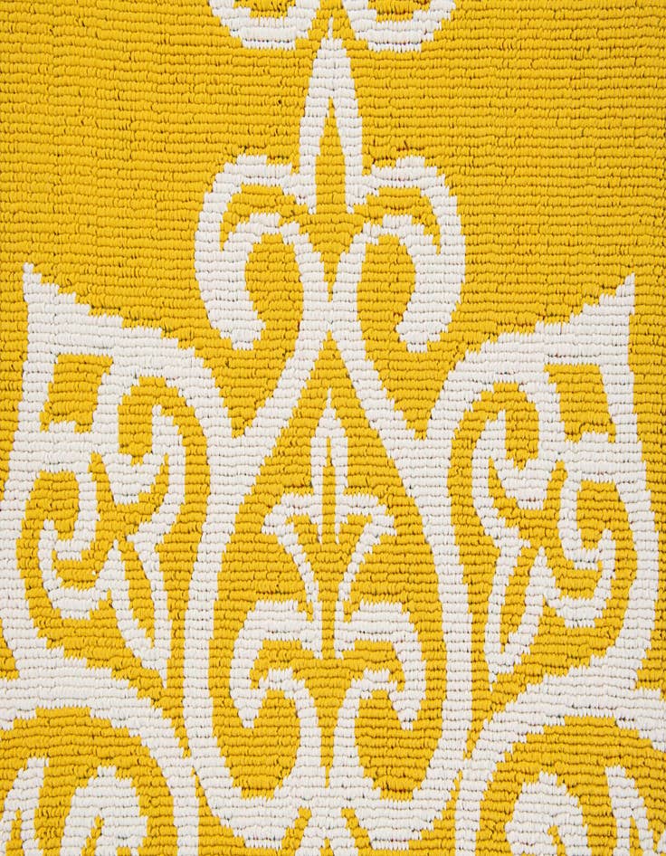 Detail image of 5' 3 x 7' 8 Easy-Clean Botanical Indoor / Outdoor Rug