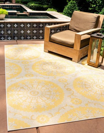 2' 2 x 3' Easy-Clean Botanical Indoor / Outdoor Rug