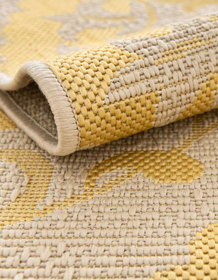 Detail image of 4' x 6'  Washable Botanical Indoor / Outdoor Rug