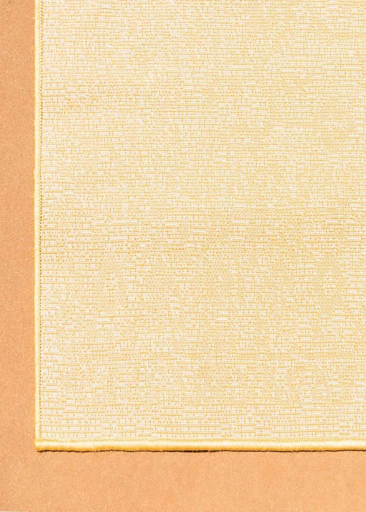 2' x 3' Easy-Clean Botanical Indoor / Outdoor Rug