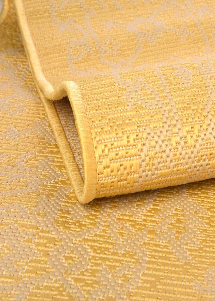 2' x 3' Easy-Clean Botanical Indoor / Outdoor Rug