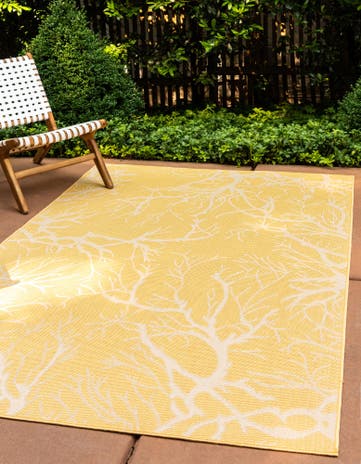 8' x 11' 4 Easy-Clean Botanical Indoor / Outdoor Rug