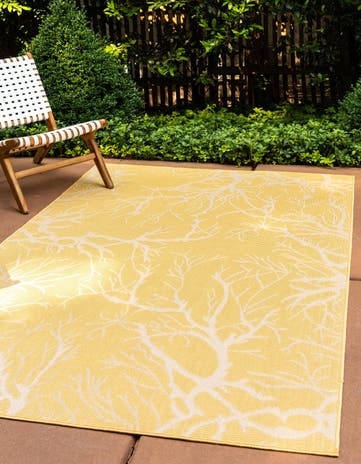 8' x 11' 4 Easy-Clean Botanical Indoor / Outdoor Rug