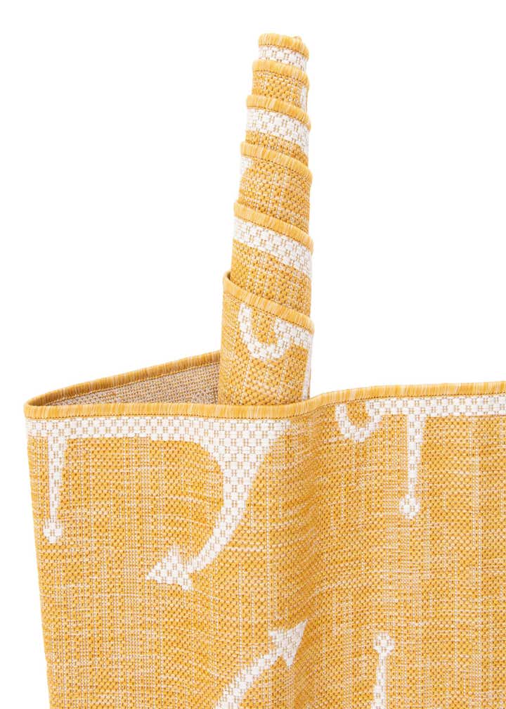 7' 10 x 11' Easy-Clean Coastal Indoor / Outdoor Rug