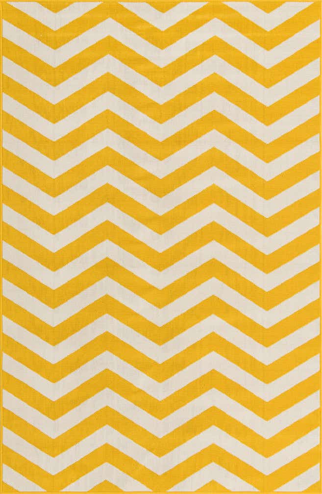 5' 3 x 8' Easy-Clean Coastal Indoor / Outdoor Rug