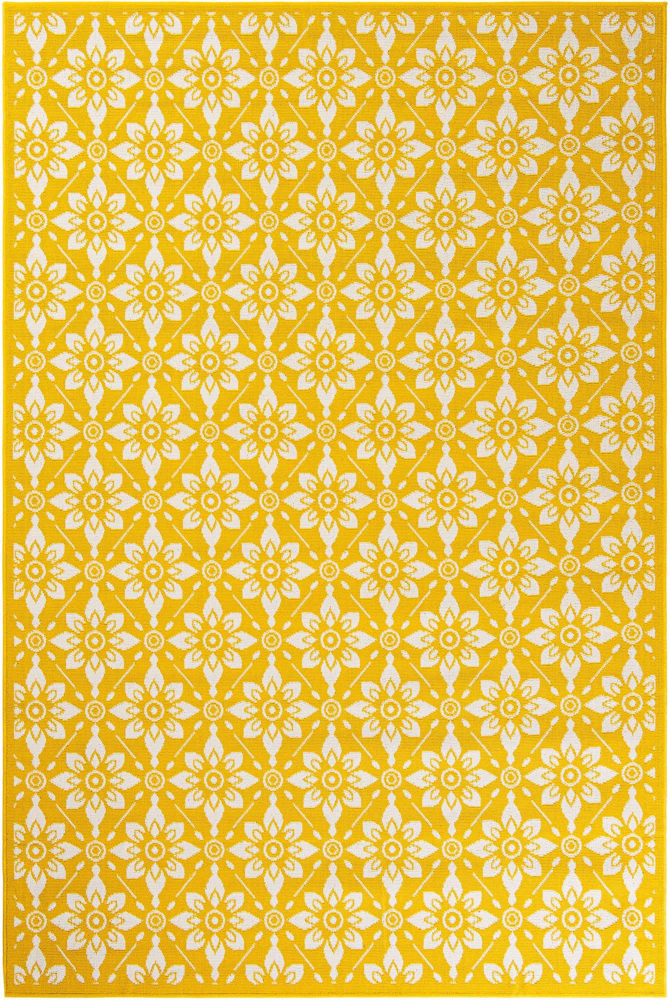 6' x 9' Easy-Clean Lattice Indoor / Outdoor Rug