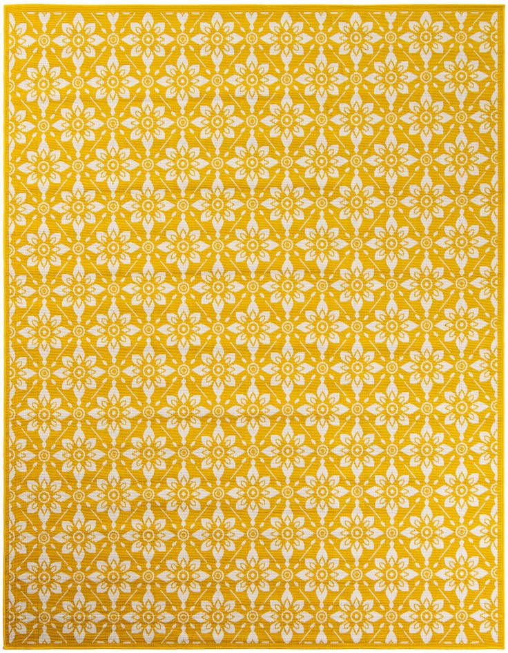 Detail image of 7' 10 x 10' Easy-Clean Lattice Indoor / Outdoor Rug