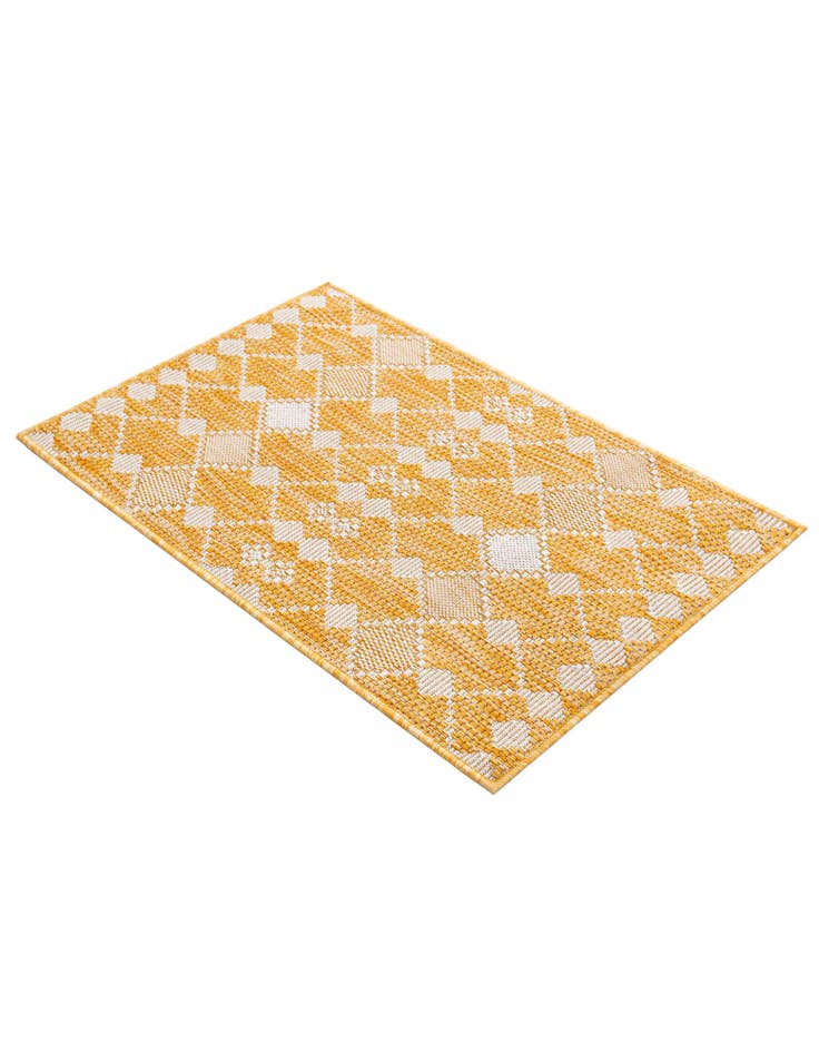 Detail image of 2' x 3'  Washable Trellis Indoor / Outdoor Rug
