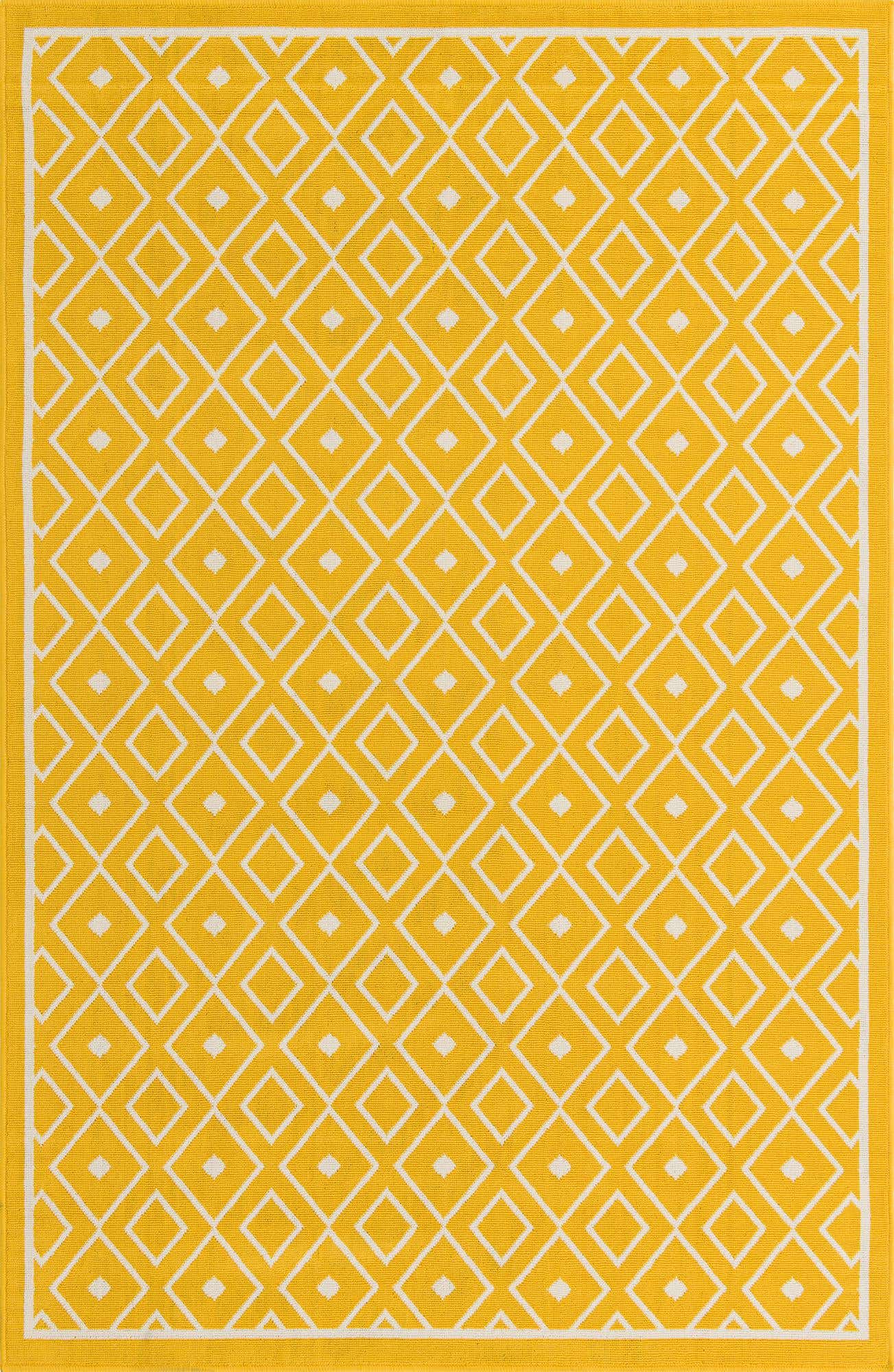 5' 3 x 8' Easy-Clean Trellis Indoor / Outdoor Rug