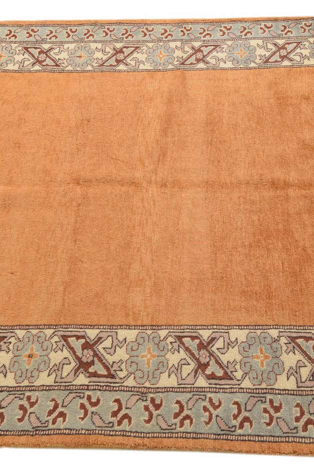 Detail image of 4' 3 x 5' 9 Hand Knotted Peshawar Ziegler Rug