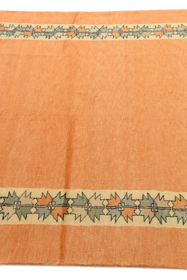 Detail image of 5' 2 x 7' 2 Hand Knotted Peshawar Ziegler Rug