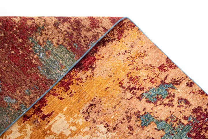 6' 8 x 9' 9 Rubin Wool Rug