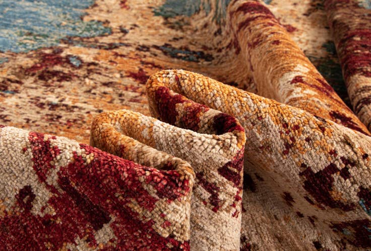 Detail image of 5' 2 x 6' 5 Rubin Wool Rug