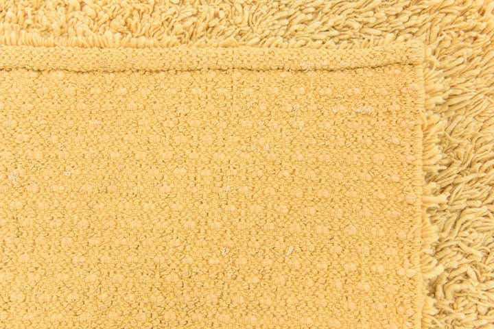 5' x 6' 3 Solid Shag Rug