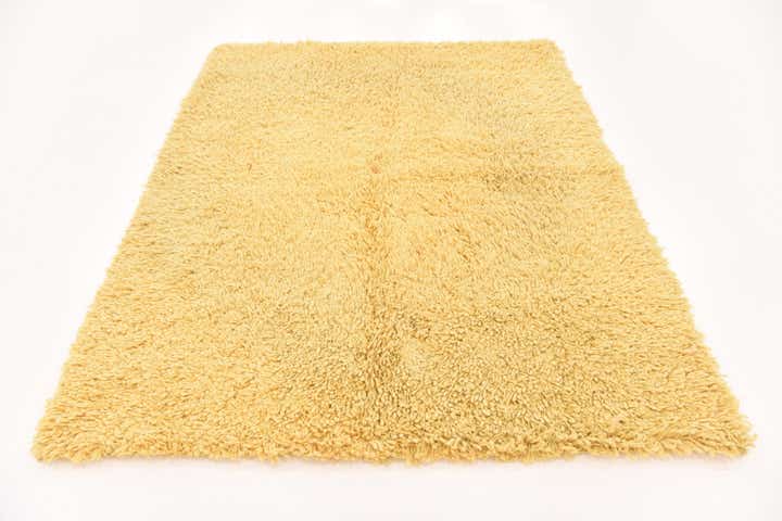 5' x 6' 3 Solid Shag Rug