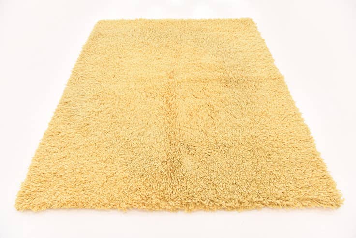 Detail image of 5' x 6' 3 Solid Shag Rug