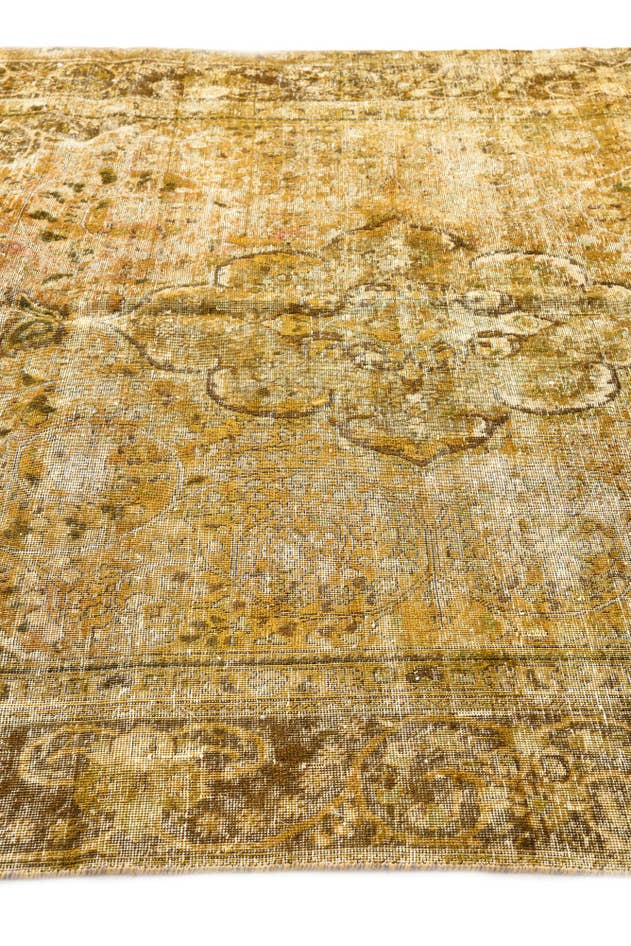 Detail image of 7' 8 x 11' 4 Hand Knotted Ultra Vintage Persian Wool Rug