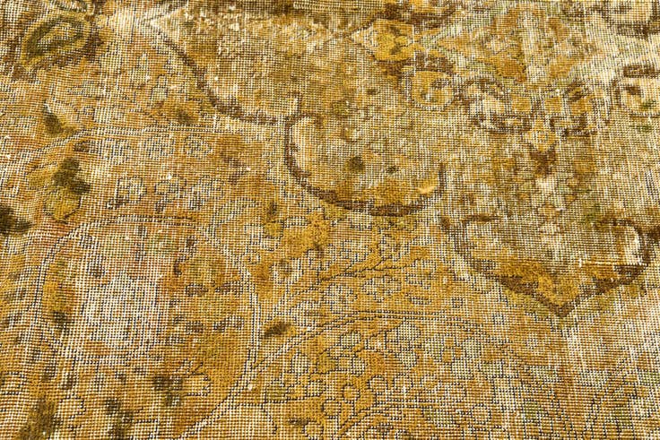 Detail image of 7' 8 x 11' 4 Hand Knotted Ultra Vintage Persian Wool Rug