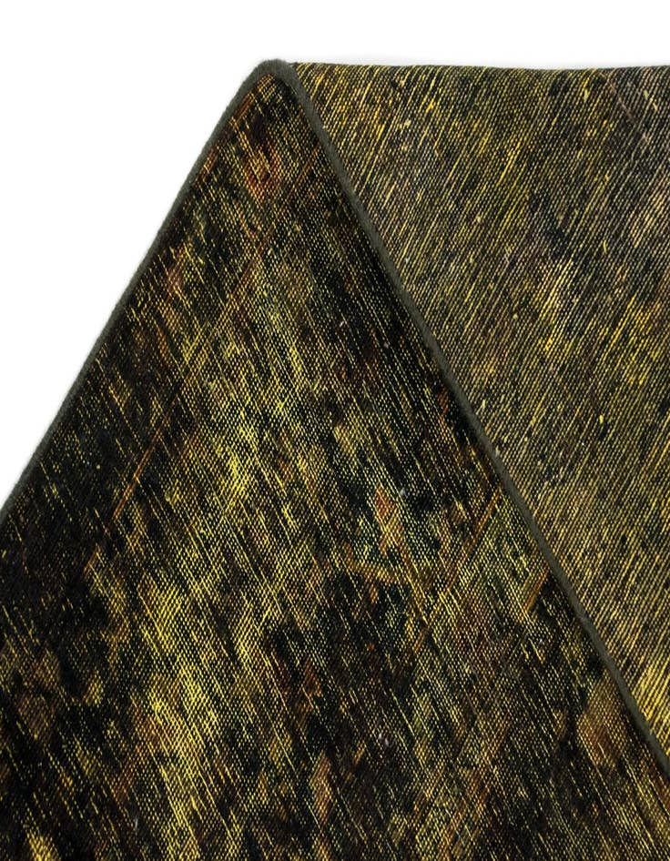 Detail image of 3' 8 x 6' 3  Hand Knotted Vintage Royal Persian Wool Rug