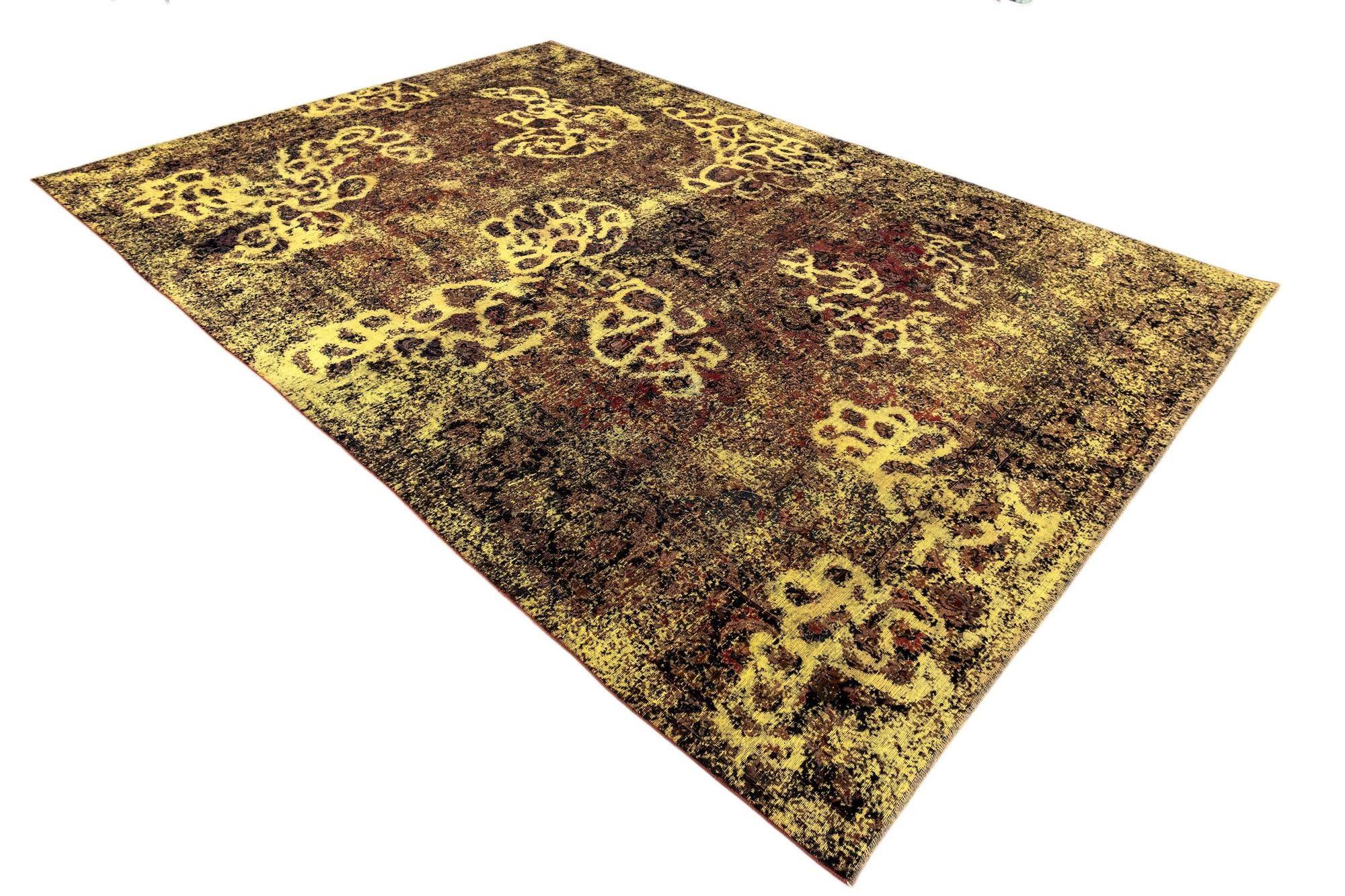 8' 11 x 12' 10 Vintage Royal Wool Rug