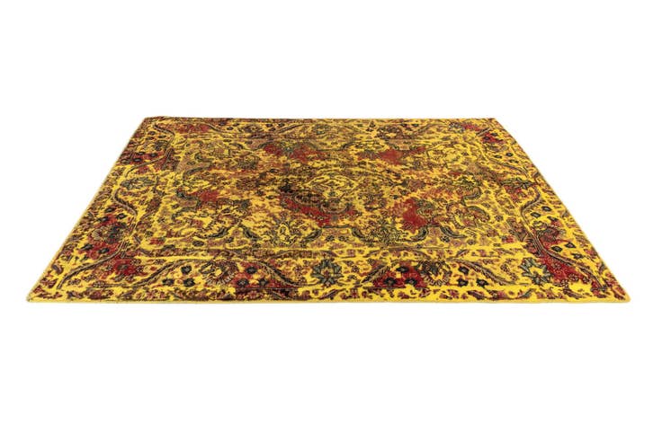 Detail image of 4' 6 x 6' 2 Vintage Royal Wool Rug