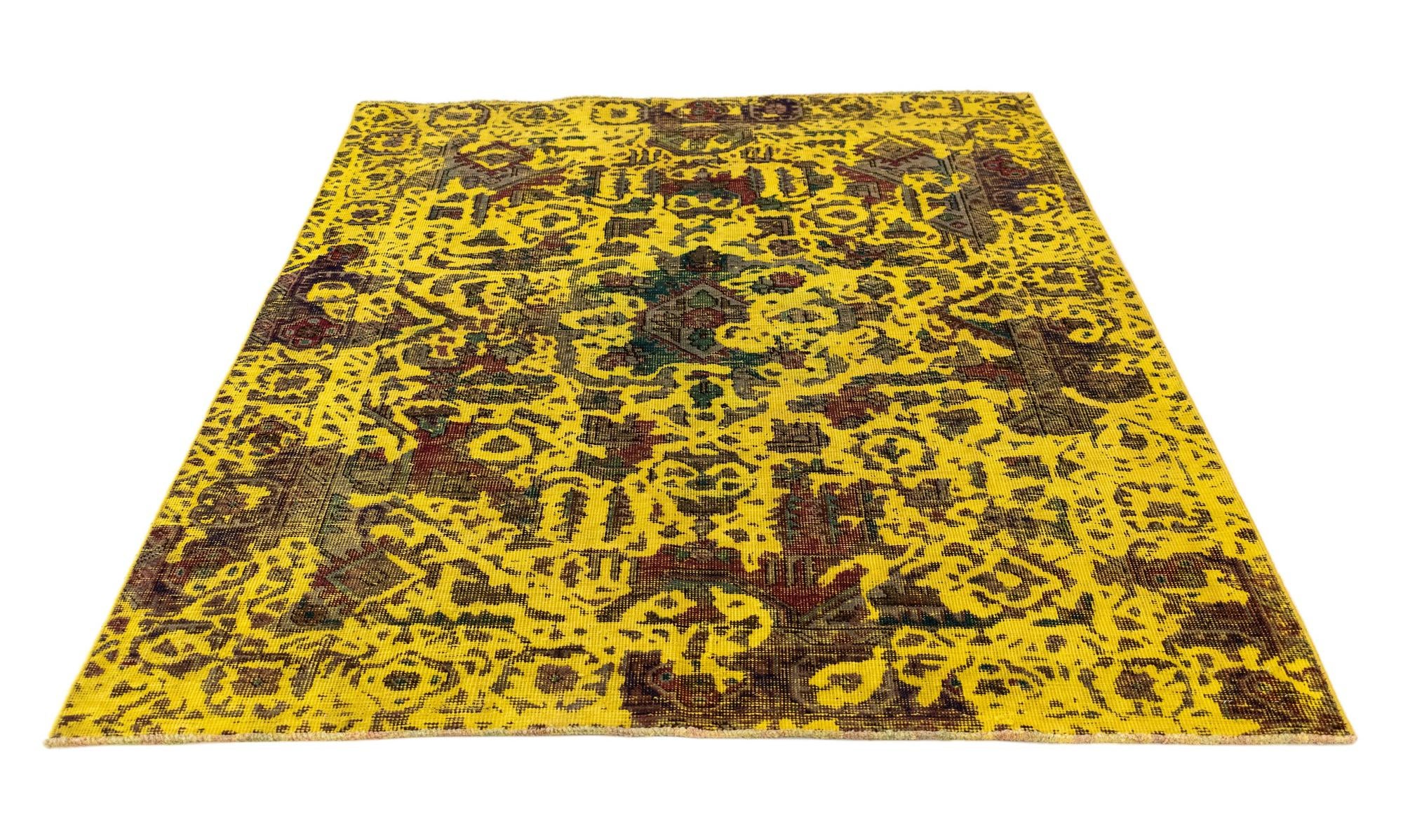 4' 6 x 5' 9 Vintage Royal Wool Rug