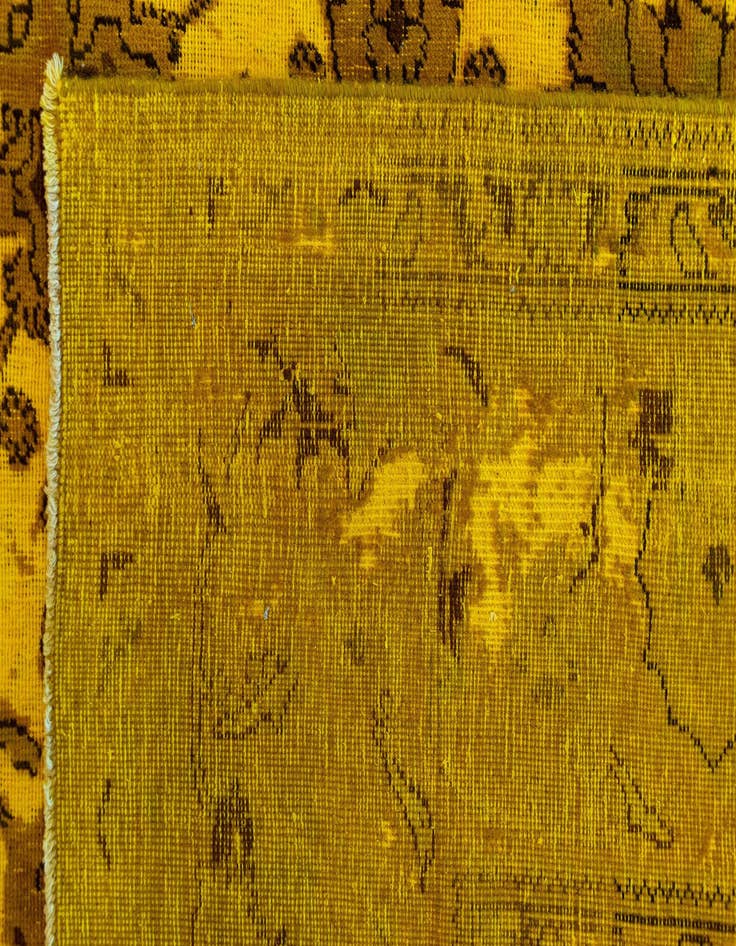 Detail image of 9' 11 x 12' 4 Vintage Royal Wool Rug