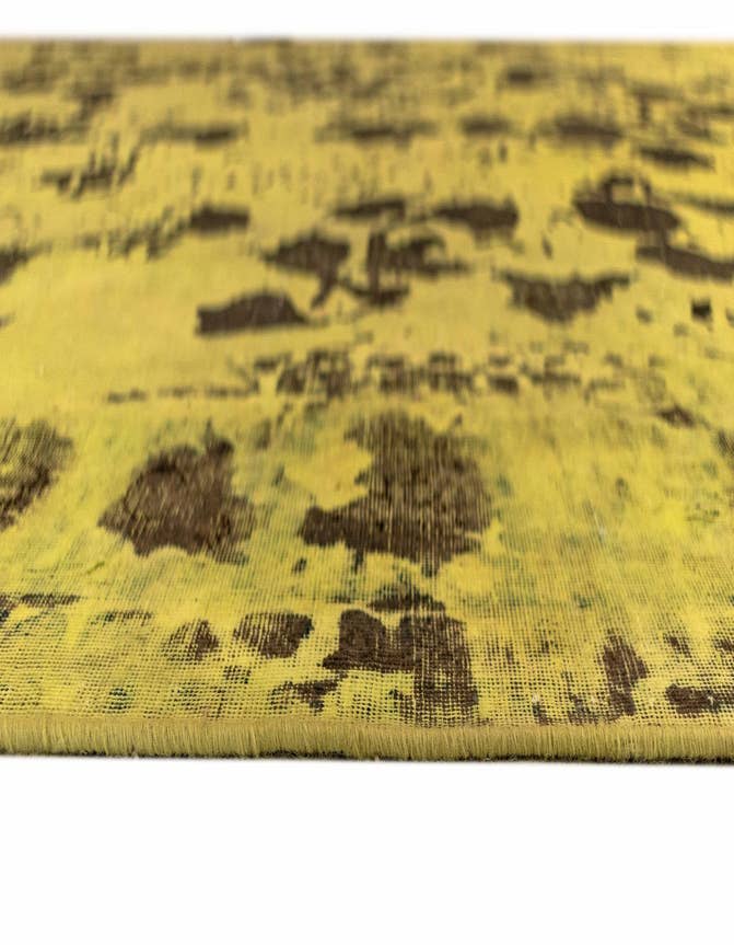 Detail image of 8' 4 x 12' 5 Vintage Royal Wool Rug