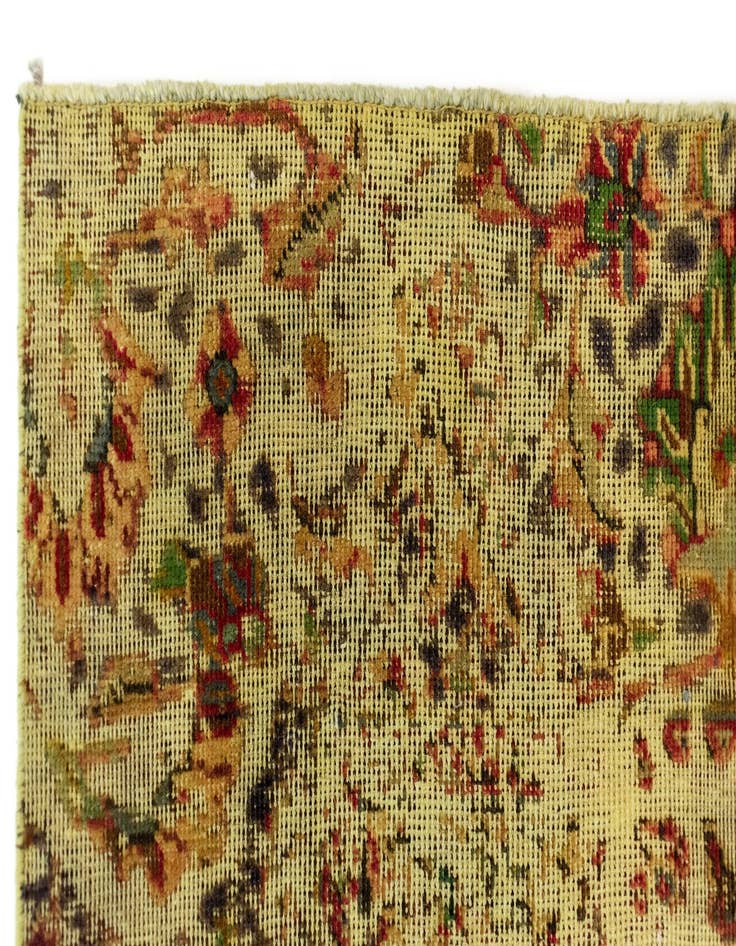 Detail image of 9' 1 x 10' 1 Vintage Royal Wool Rug