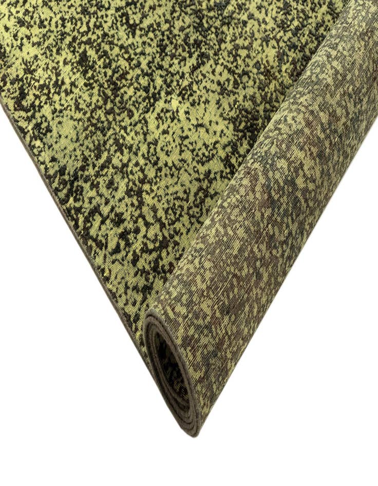 Detail image of 7' 11 x 11' 2 Vintage Royal Wool Rug