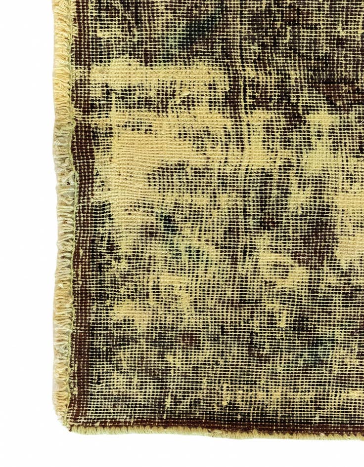 Detail image of 6' 11 x 10' 11 Vintage Royal Wool Rug