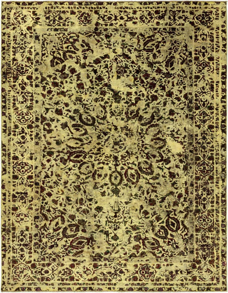 Detail image of 6' 4 x 9' 1 Vintage Royal Wool Rug