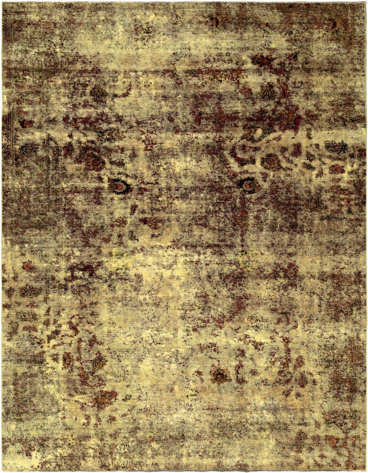Detail image of 6' 4 x 9' 6 Vintage Royal Wool Rug