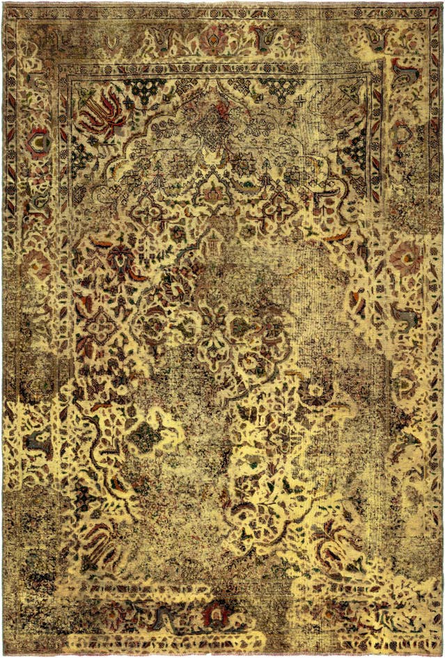 Detail image of 6' 4 x 9' 7 Vintage Royal Wool Rug