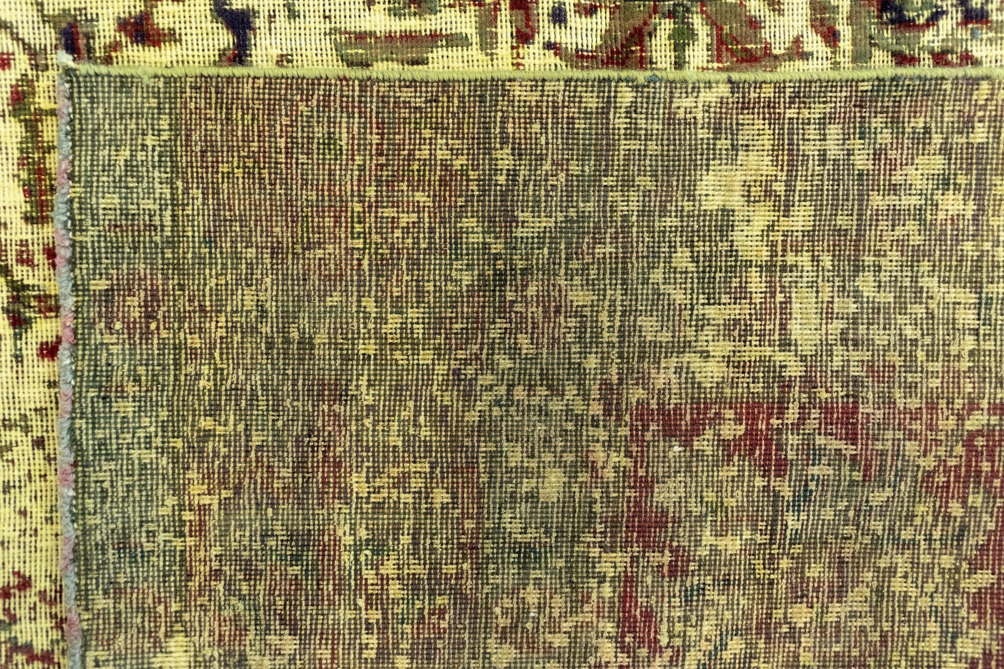 5' 6 x 9' 11 Vintage Royal Wool Rug