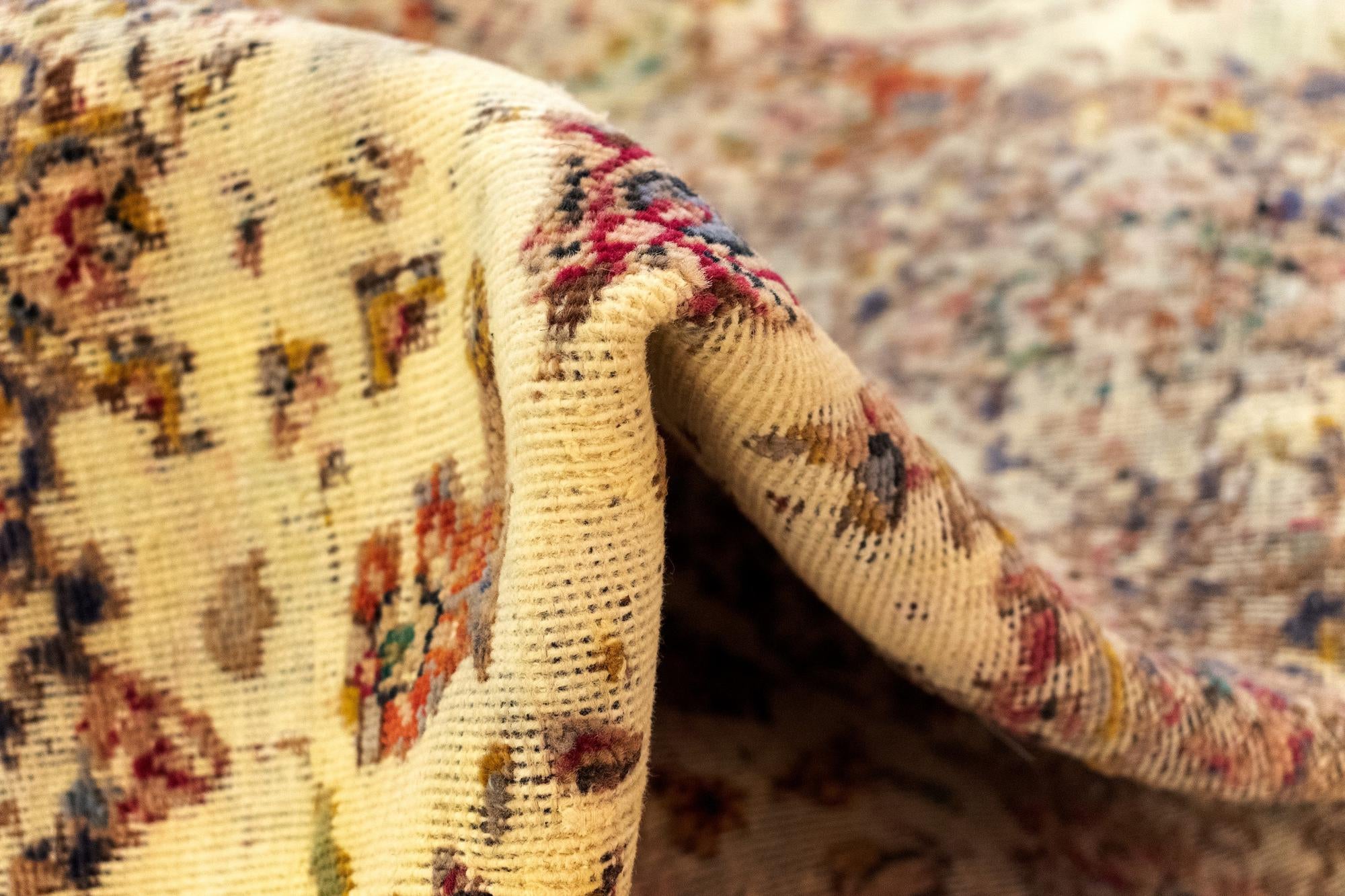 5' 10 x 8' 11 Vintage Royal Wool Rug