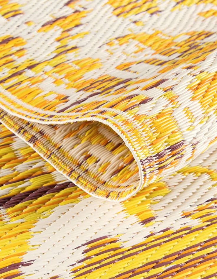 Detail image of 7' 10 x 10'  Washable Vista Breeze Indoor / Outdoor Rug