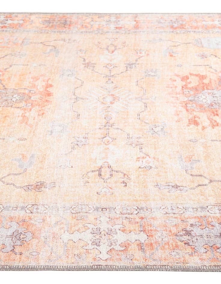 Detail image of 4' 10 x 7' 4 Yara Rug