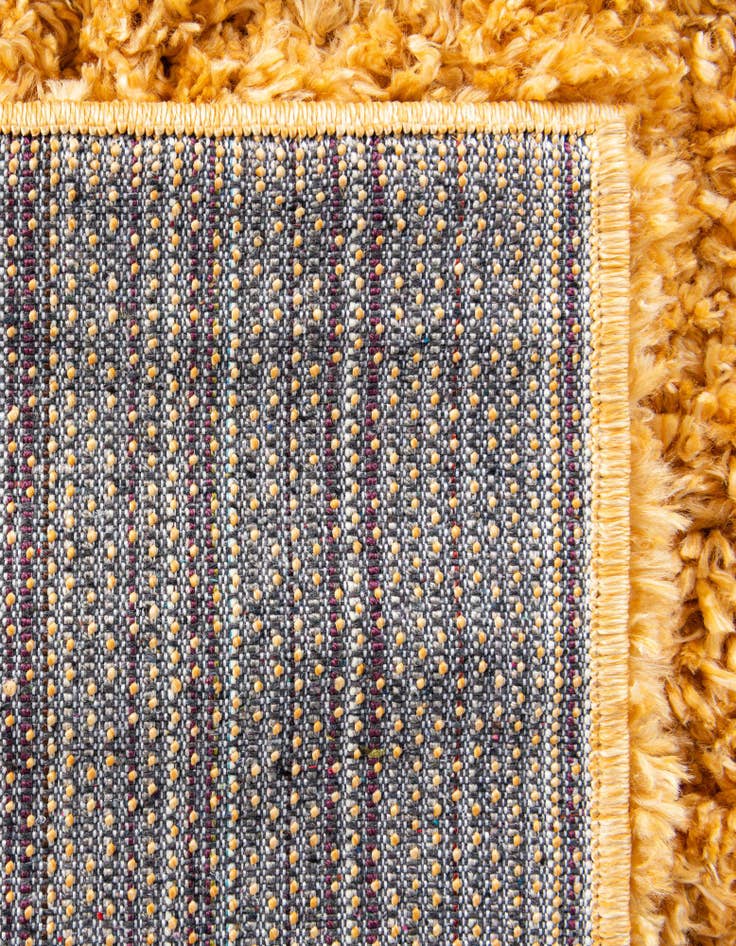 Detail image of 3' 10 x 6' Zermatt Shag Rug