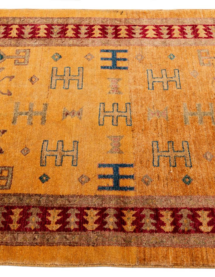 Detail image of 3' 5 x 4' 10  Hand Knotted Ziegler Wool Rug