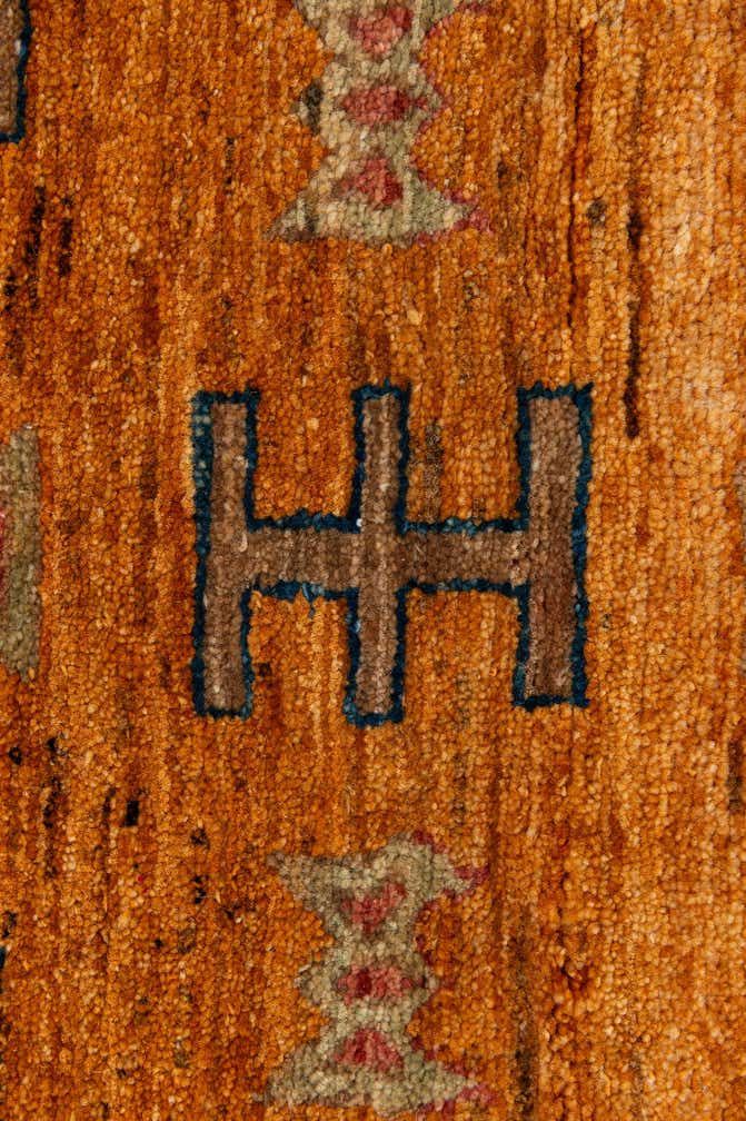 3' 2 x 5' 7 Hand Knotted Ziegler Wool Rug